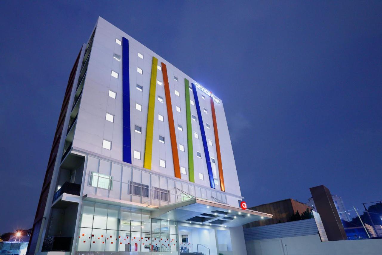 Amaris Hotel Tebet Jakarta Luaran gambar
